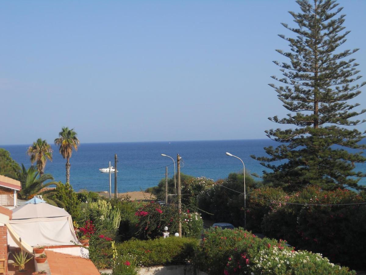 Samoa Beach Arenella  Ngoại thất bức ảnh